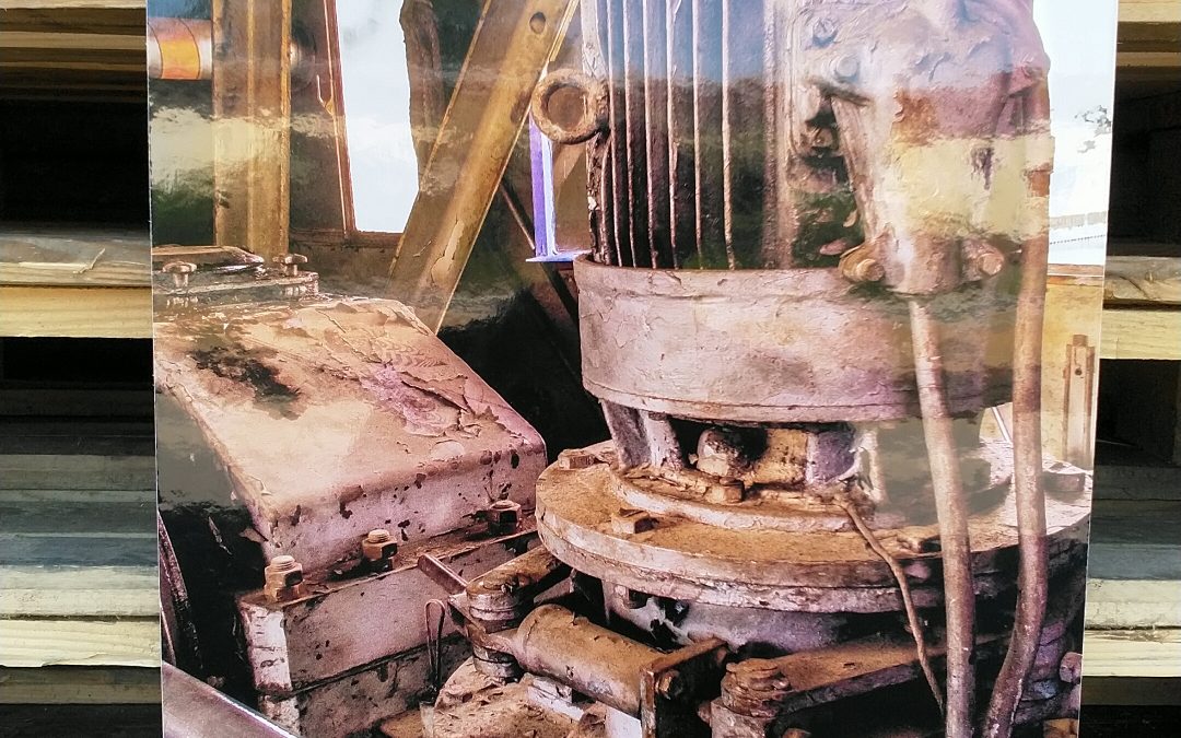 Alter Maschinenraum in Kran 15 mit Rost