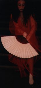 EISENROT Konzert-Performance Isis tanzt WU